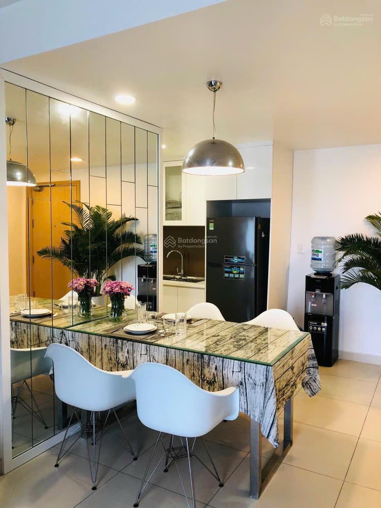 Cho thuê căn hộ 3 PN tại Vinhomes Smart City – Nam, 180m2, Sổ hồng